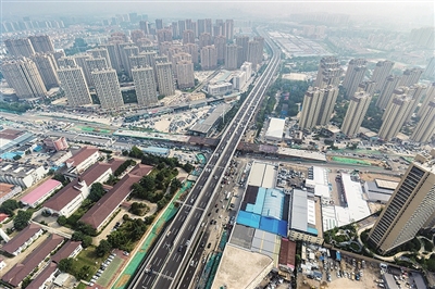 长沙路、金水路跨线桥双桥合龙 重庆高架路关键节点迎来重大进展 8月力争实现全要素通车