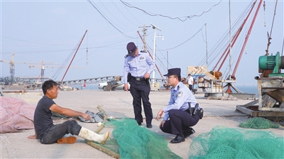 【原創(chuàng)】通地鐵、建高樓、迎客流…… 這條海岸線持續(xù)“刷新”有他們的守護(hù)