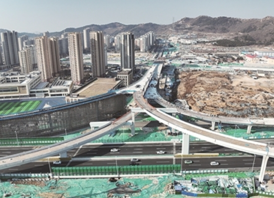 东西交通“大动脉” 加速刷新“进度条”