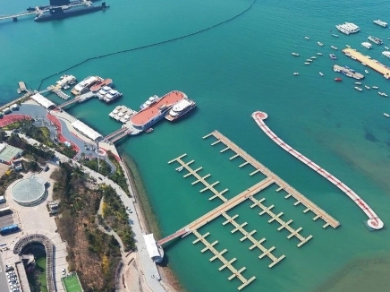 青岛湾(二中湾)旅游码头工程顺利通过交工验收